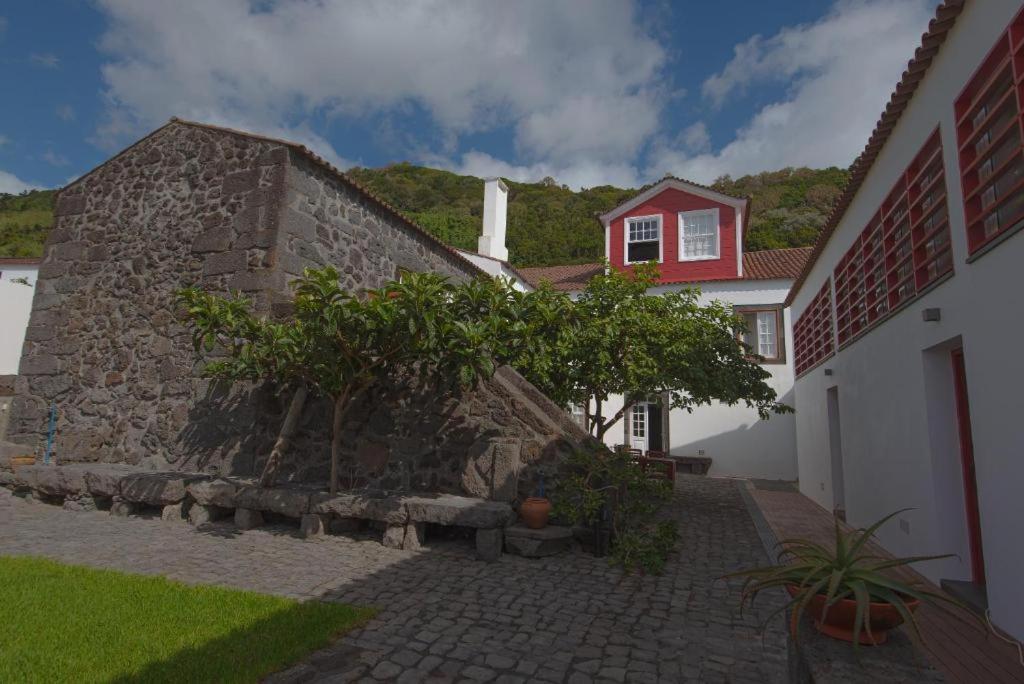 Ferienwohnung Casa Do Brasao Lajes do Pico Exterior foto